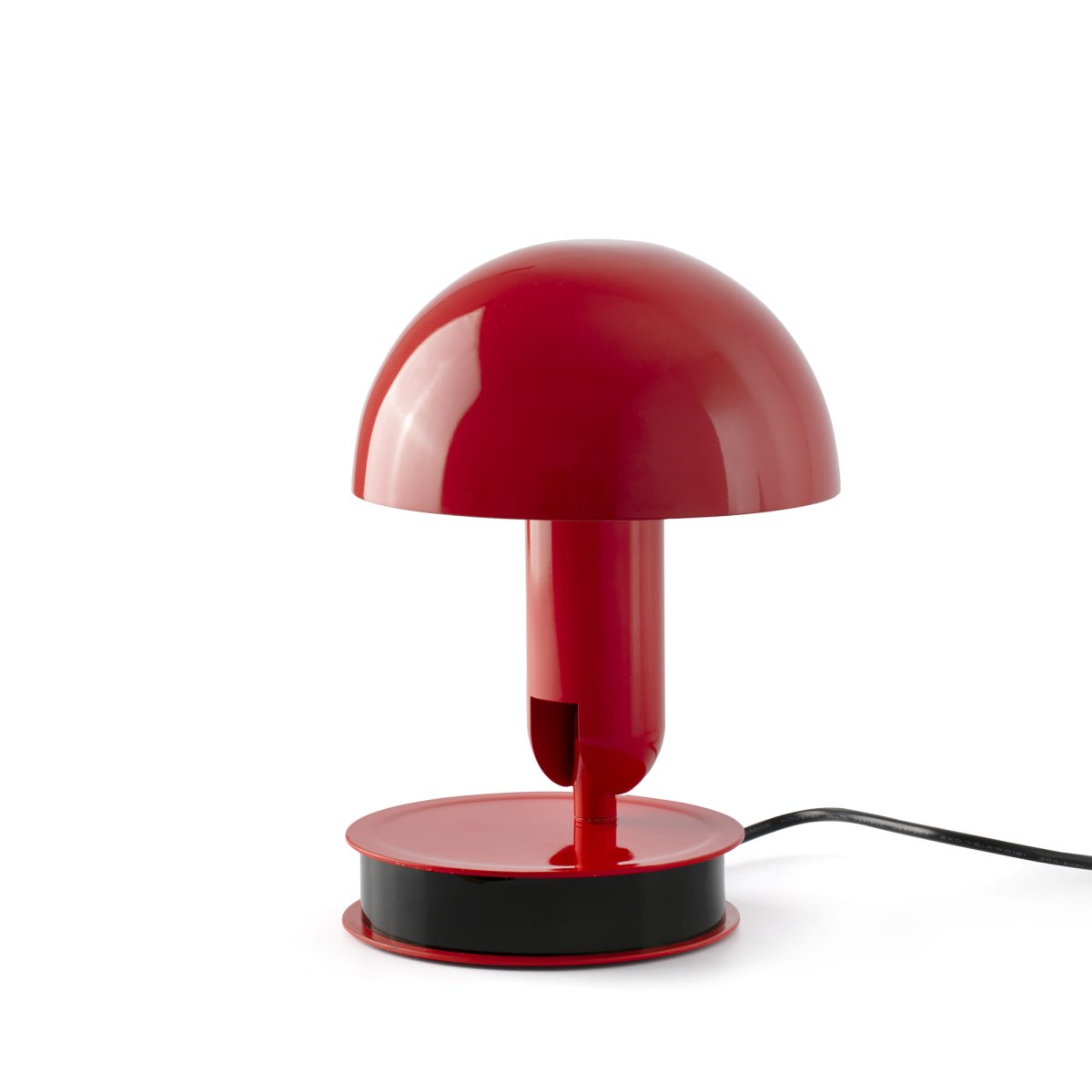 Bela 24cm ROUGE lampe de bureau De Faro Barcelona - Gr&acirc;ce &agrave; son socle annulaire inclus, Bela se transforme rapidement en une &eacute;l&eacute;gante lampe de table.