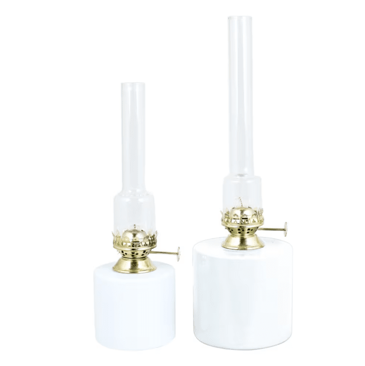 Kerosene Lamp Straight small Blanc De Strömshaga - Veuillez utiliser l'huile &agrave; lampe Str&ouml;mshaga (num&eacute;ro d'article 100001) disponible s&eacute;par&eacute;ment pour cette lampe &agrave; huile.