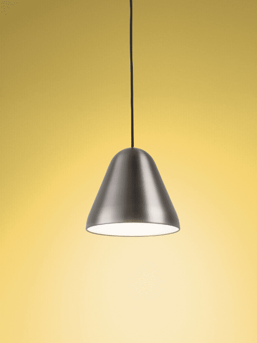 Enna Ø22 Acier suspension De Airam - La suspension arrondie Enna en m&eacute;tal avec une finition en acier inoxydable convient &agrave; de nombreux styles d'int&eacute;rieur.