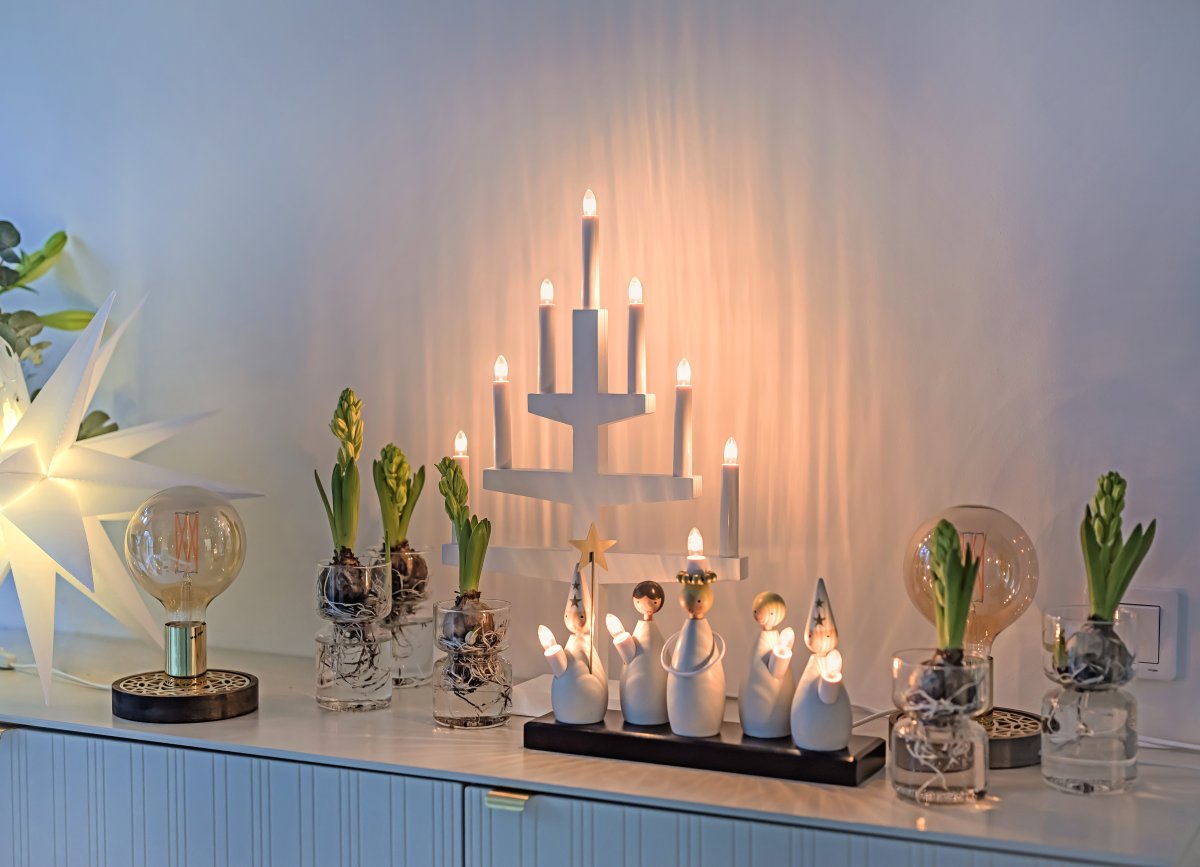 Trapp Blanc De Star Trading - Le bougeoir a une longueur de c&acirc;ble de 180 cm.