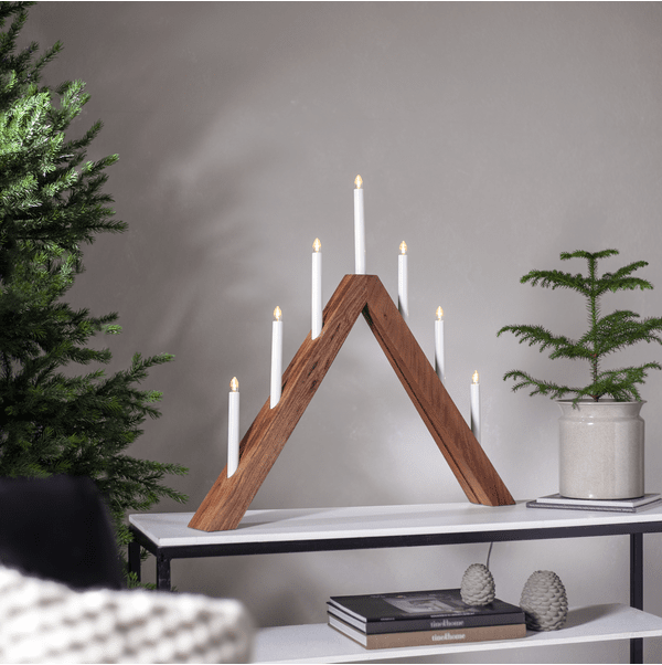 Acca Bois De Star Trading - Ce bougeoir est dot&eacute; de 7 LED qui diffusent une douce lumi&egrave;re.
