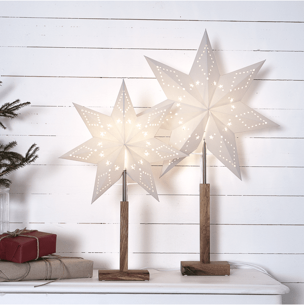 Karo Ø43 Blanc De Star Trading - Elle diffuse une ambiance chaleureuse de Noël dans toute la maison.