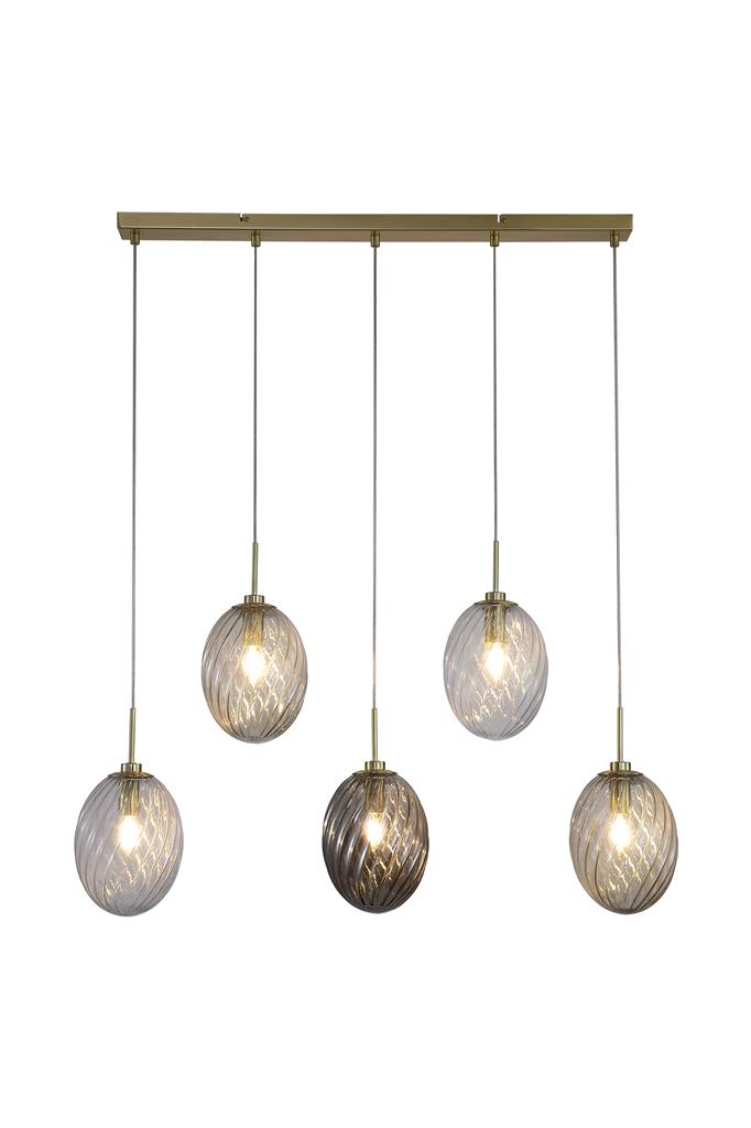 Whirl 92cm Laiton suspension De Searchlight - Grâce à sa forme allongée, il est idéal au-dessus d'une table à manger ou dans la cuisine et devient un élément central et stylé dans les espaces modernes et ouverts.