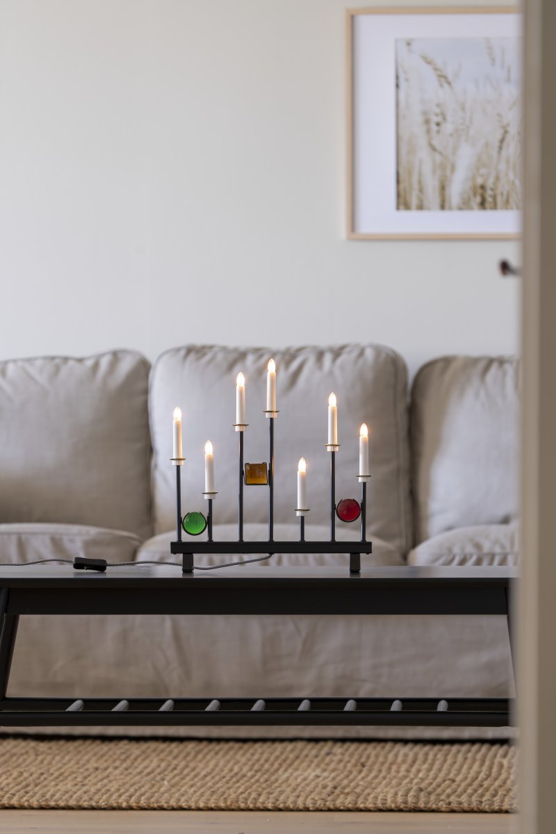 Candelabra 7 Lights Noir De Konstsmide - Offrez &agrave; votre maison une atmosph&egrave;re de No&euml;l unique et &eacute;l&eacute;gante avec ce bougeoir de l'Avent moderne en acier laqu&eacute; noir.