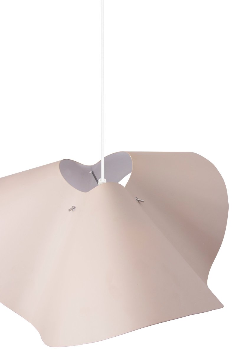 Volang Ø50 Boue suspension De Globen Lighting - L'abat-jour est peint en blanc à l'intérieur, la douille et l'intérieur sont peints en blanc pour créer un contraste doux et diffuser la lumière.