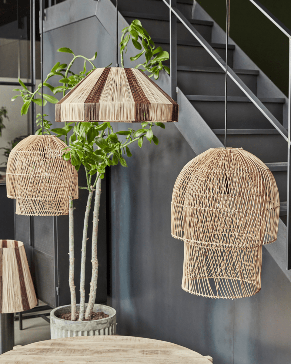 Getti Ø40 Abat-Jour S/Suspension Nature suspension De House Doctor - Donc, si vous recherchez un plafonnier ordinaire pour une petite table à manger ou une lumière qui ajoutera une silhouette intéressante au groupe de canapés, alors ce modèle pourrait être le meilleur choix.