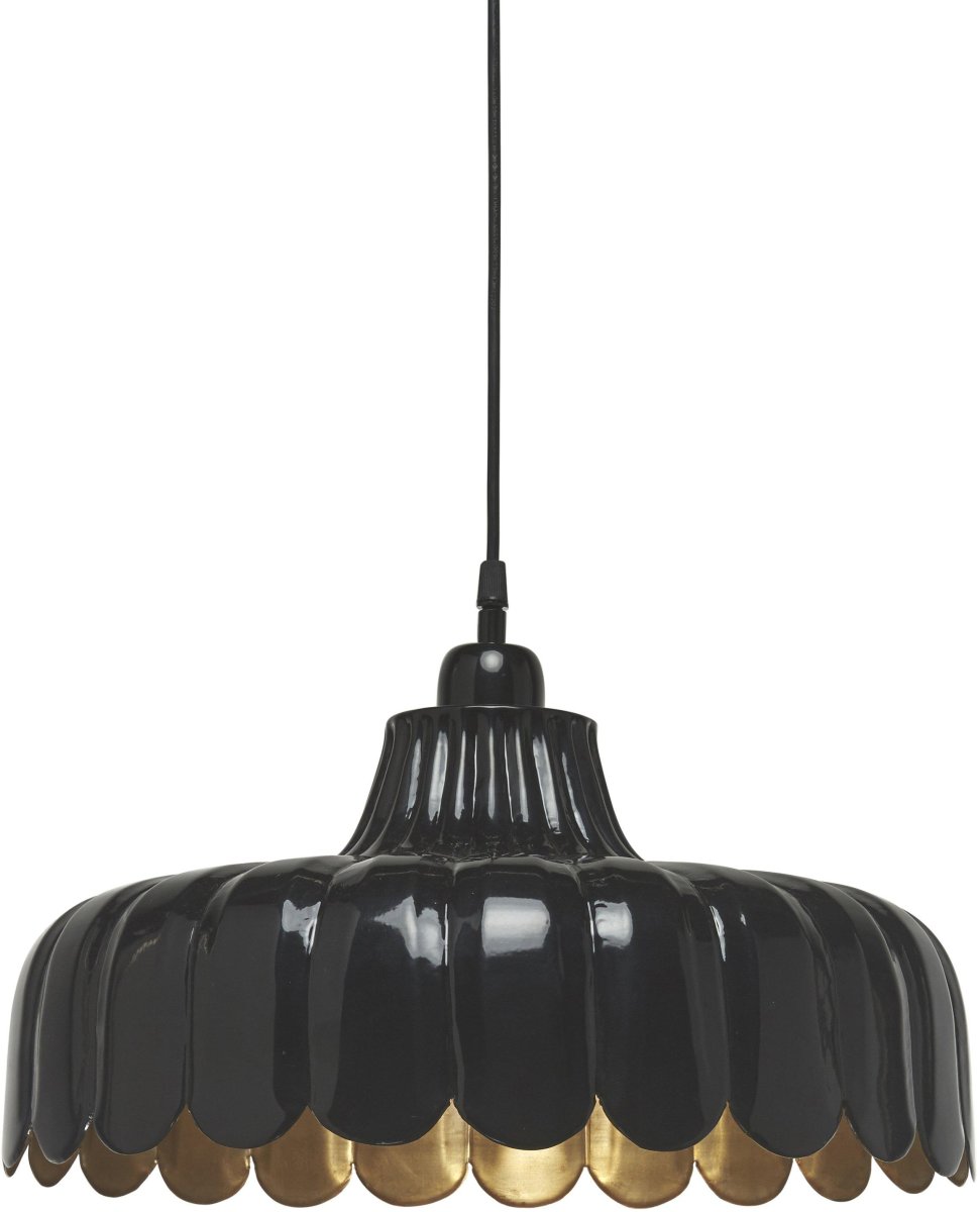 Wells Ø45 Noir suspension De PR Home - C&acirc;ble en plastique noir de 1,6 m de long avec rosace de plafond pour suspension par crochet de la m&ecirc;me couleur que la lampe.