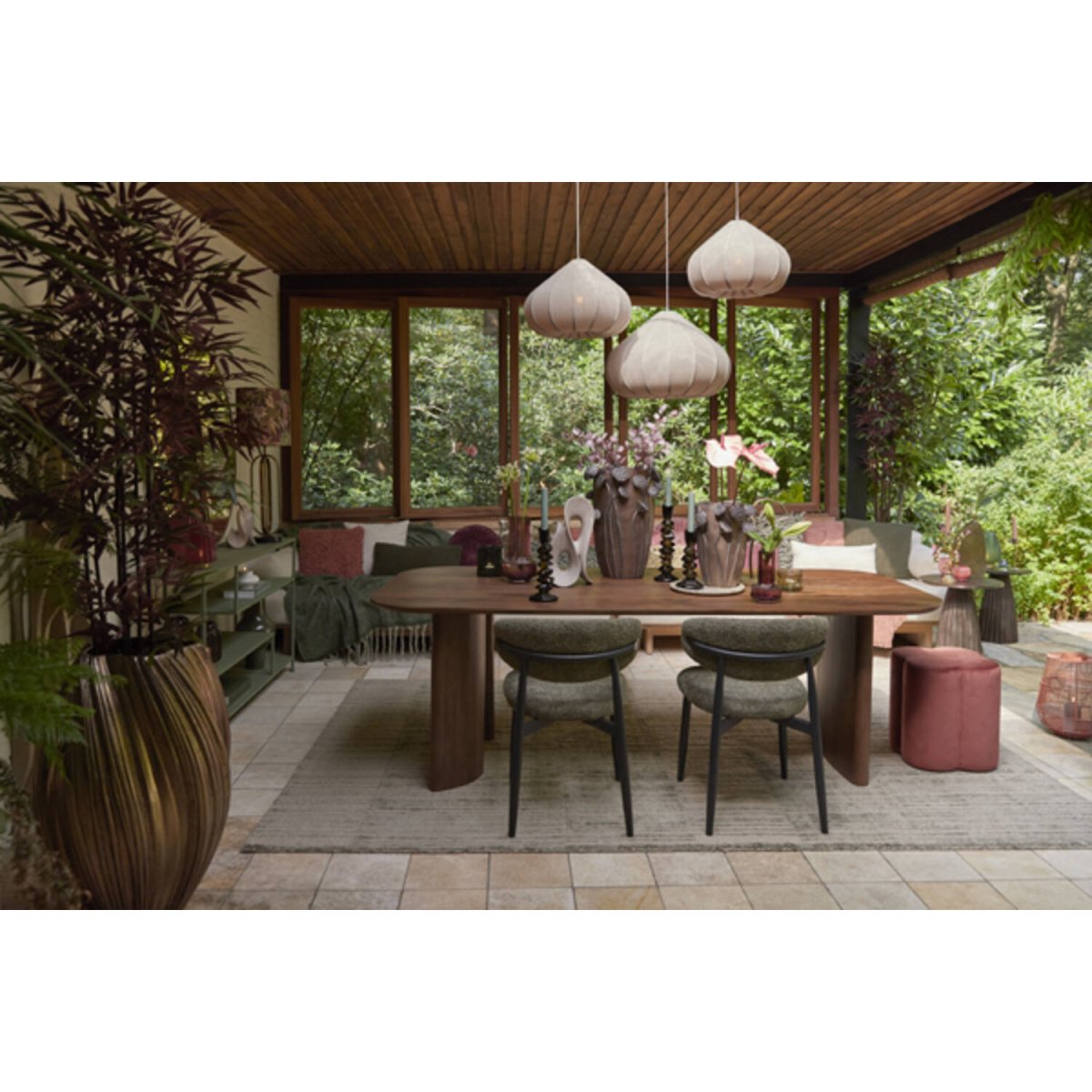 Zubeda Ø40 Brun suspension De Light & Living - Zubeda est une &eacute;l&eacute;gante suspension avec un abat-jour en lin brun naturel.