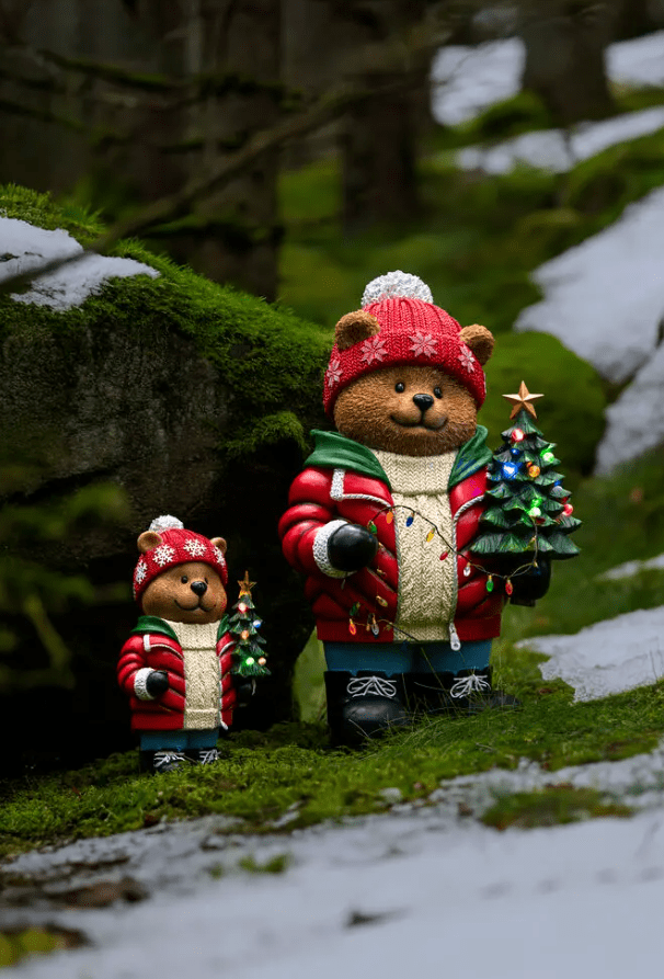 Petit Ours En Peluche 38cm Multicolore De Konstsmide - R&eacute;pandez l'esprit de No&euml;l dans votre maison avec cet adorable ours en peluche en v&ecirc;tements d'hiver !