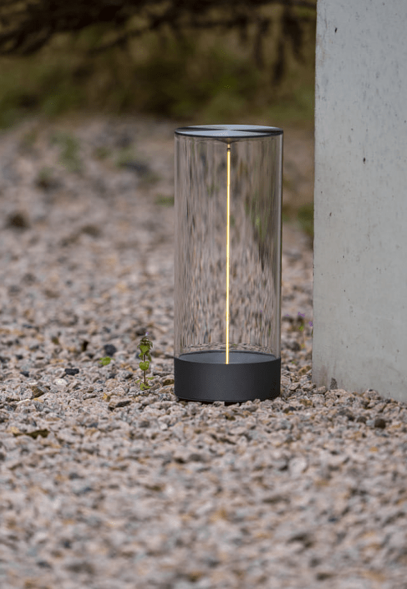 Edison 32cm Anthracite portable De Konstsmide - Edison est une version moderne d'une lanterne classique.