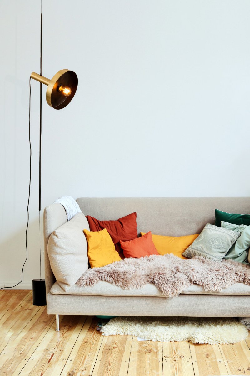 Whizz 120cm Or suspension De Faro Barcelona - Whizz est une collection de luminaires design de Christoph Friedrich Wagner, connue pour son association tendance d'or satin&eacute; et de noir.