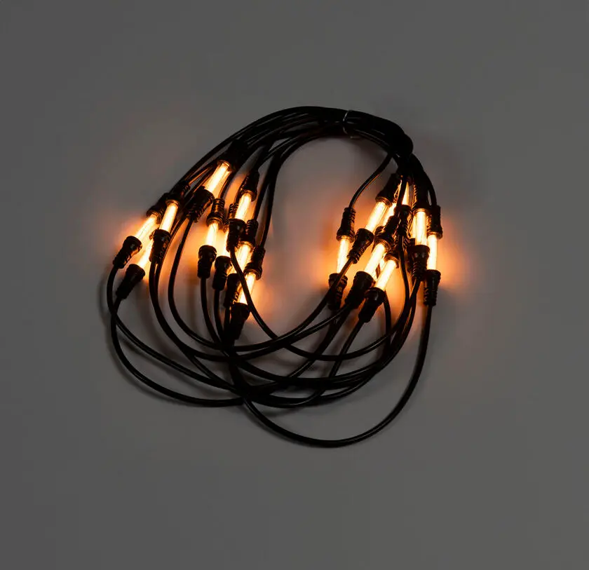 Éclairage Pour Mât De Drapeau amber 6m Noir De Konstsmide - Fonction de gradation pour ajuster la luminosité en fonction de l'humeur et de l'occasion.