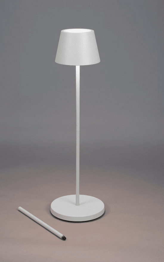 Pomezia 124cm Blanc portable De Konstsmide - La température de couleur peut être réglée de deux manières.