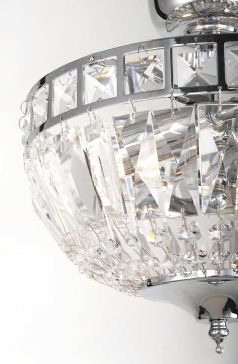 Flores Ø25 Argent cristal De Norrsken Design - Les cristaux K9 de classe 1 taillés à la main créent une brillance spectaculaire et un magnifique jeu de lumière qui transforme n'importe quelle pièce en une oasis étincelante.