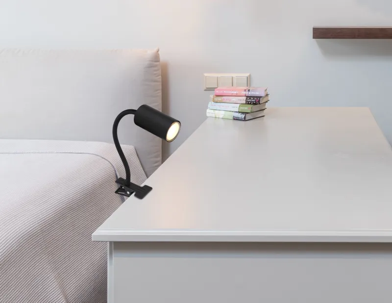 Robby Noir lampe à pince De Globo Lighting - Den lilla klassiska kl&auml;mlampan Robby kombinerar stil och funktion med sin design i vit metall.
