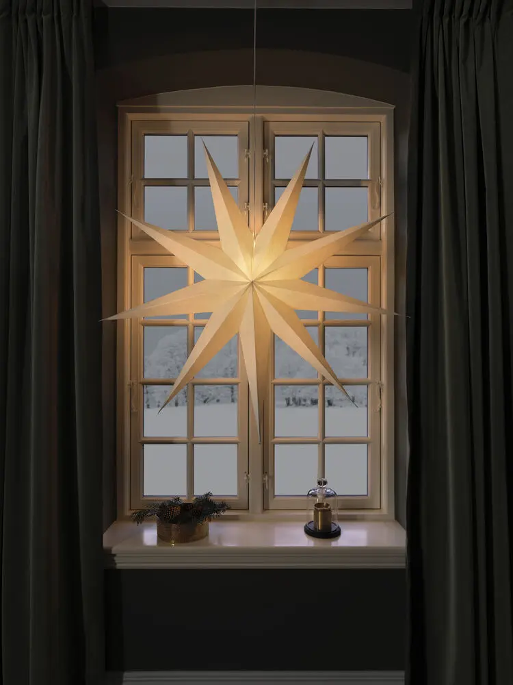 Étoile En Papier Ø115 Blanc De Konstsmide - Avec son design &eacute;l&eacute;gant et sa lumi&egrave;re douce, il cr&eacute;e une atmosph&egrave;re de No&euml;l calme et chaleureuse.