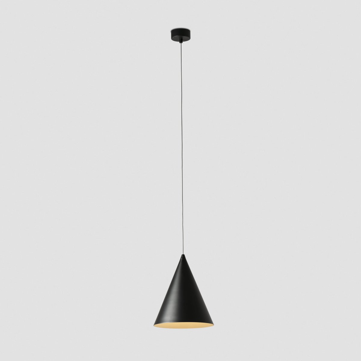 Lina Ø24 Noir suspension De Faro Barcelona - Son design &eacute;l&eacute;gant est parfait pour les environnements n&eacute;cessitant un &eacute;clairage sophistiqu&eacute; et subtil, id&eacute;al au-dessus d'une table, dans une cuisine ou dans un salon moderne.