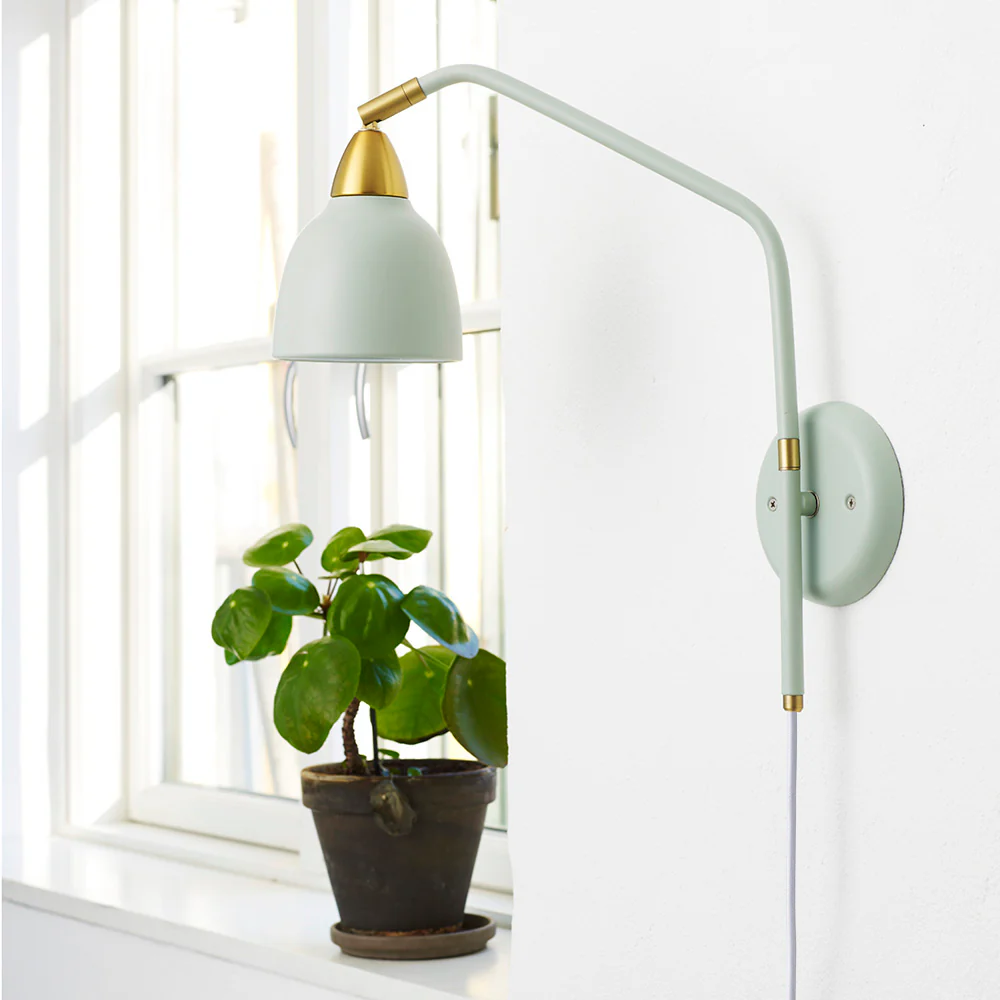 Urban 40cm Vert clair applique murale De Superliving - Avec un bras rotatif et un écran pouvant pivoter à 345°.