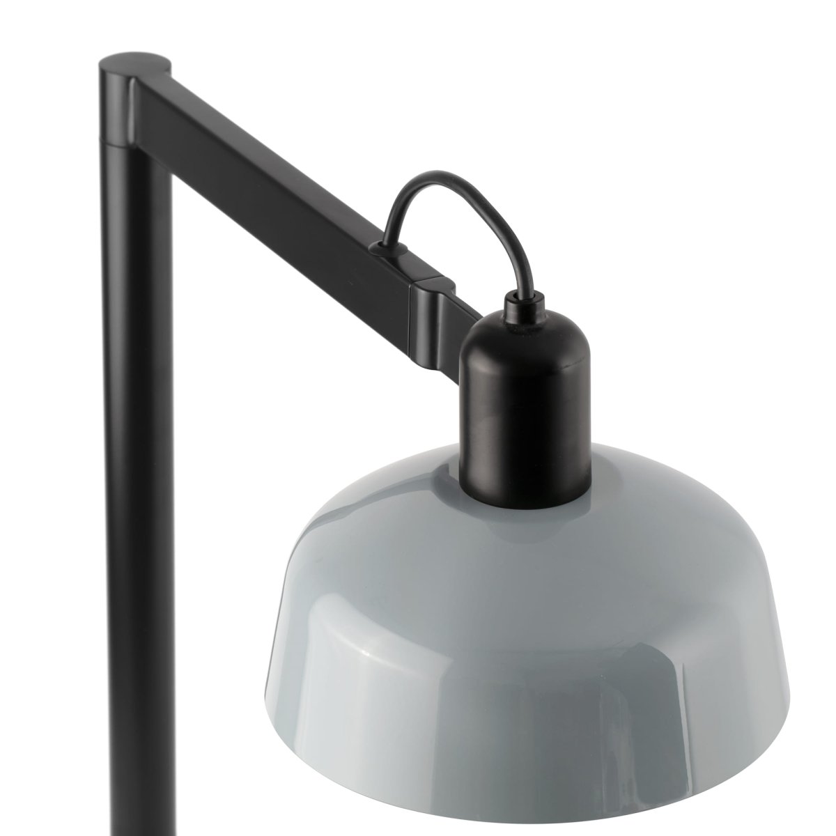 Tatawin 58cm Bleu grisâtre lampe de bureau De Faro Barcelona - Tatawin est une lampe de table &agrave; la structure noire et &agrave; l'abat-jour en m&eacute;tal gris qui diffuse une lumi&egrave;re directionnelle et focalis&eacute;e.