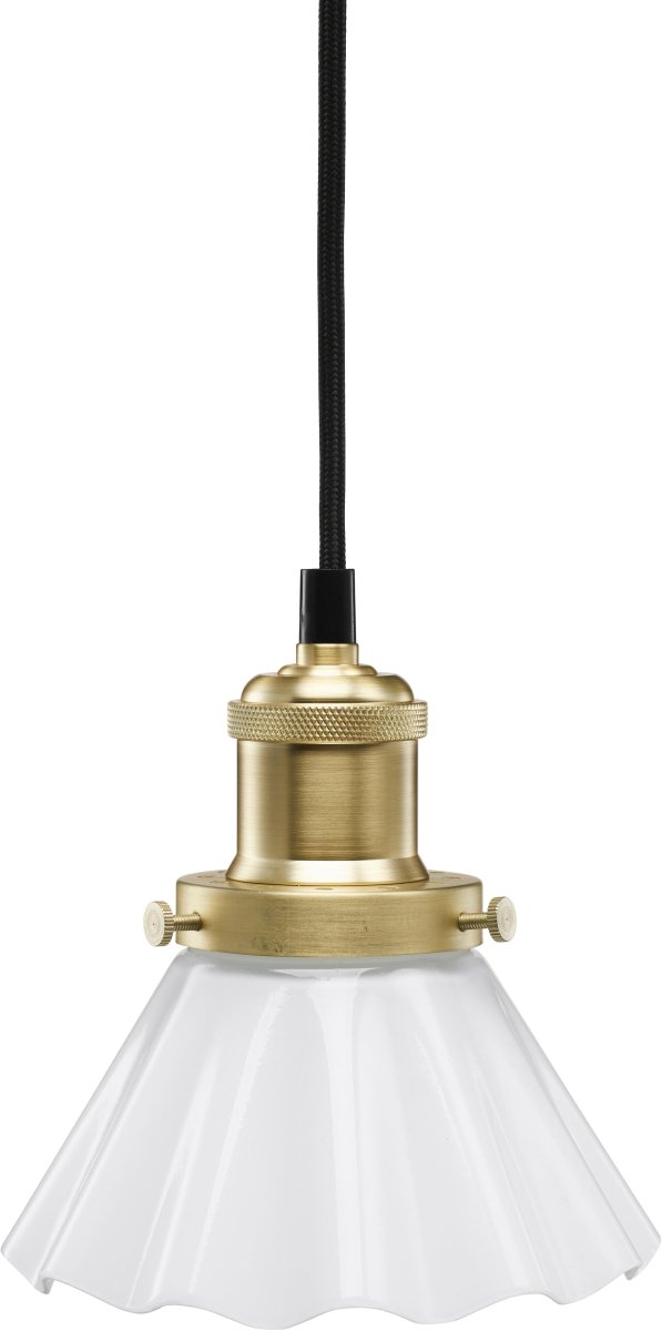 August Ø15 Blanc lampe de fenêtre De PR Home - La lampe est livrée avec un câble textile noir de 3 mètres de long et dispose d'une prise murale et d'un interrupteur d'alimentation.
