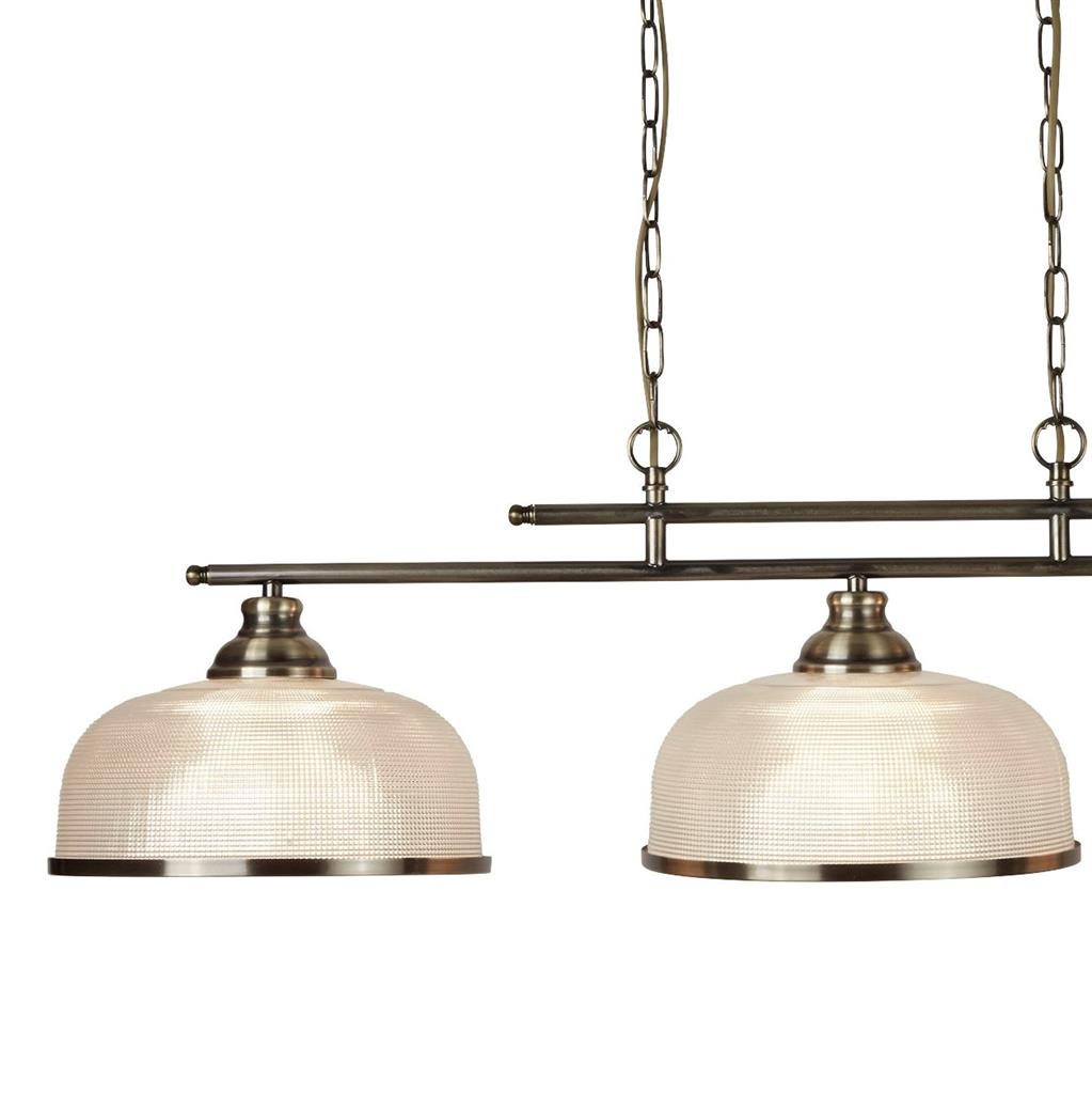 Bistro 100cm Laiton antique suspension De Searchlight - Elle peut &ecirc;tre mont&eacute;e et abaiss&eacute;e, ce qui la rend id&eacute;ale pour &ecirc;tre suspendue au-dessus d'une table de cuisine ou de salle &agrave; manger et cr&eacute;er une lumi&egrave;re chaleureuse et accueillante.