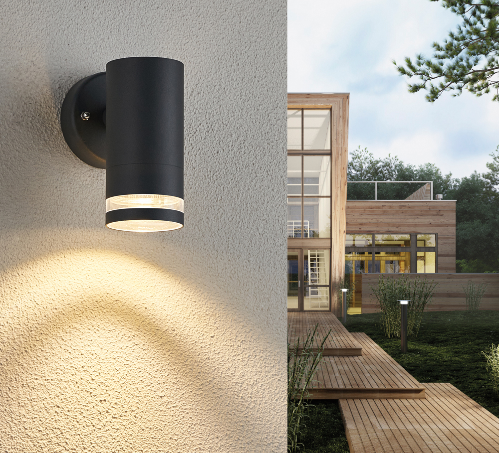 Cylinder Anthracite lampe d’extérieur De Lampan - Lampan lyser fint ner p&aring; v&auml;ggen och skapar en h&auml;rlig atmosf&auml;r.