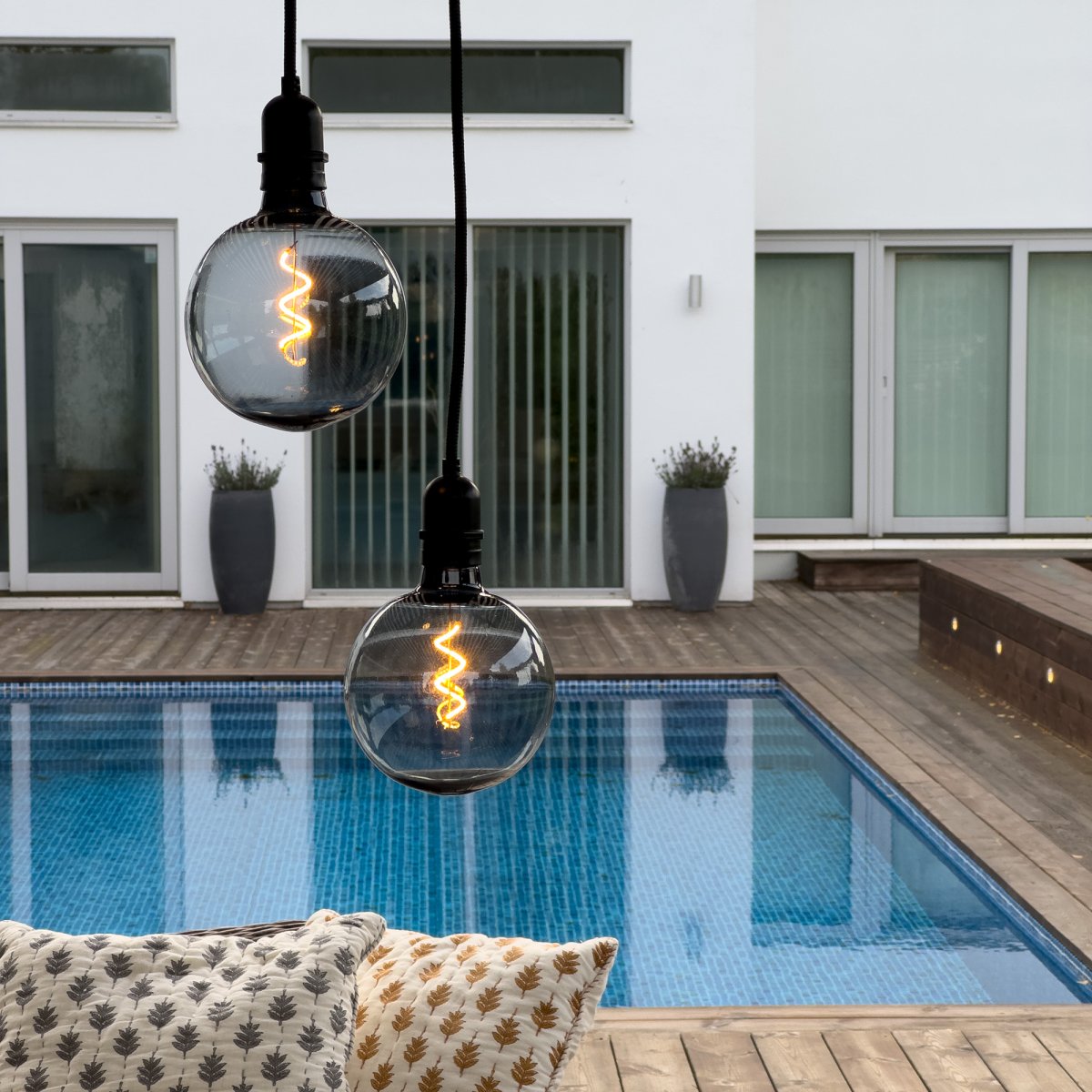 Deco bulb XL Couleur fumée De Lightson - Pour une durée de vie optimale, nous recommandons de ne pas charger le transformateur à plus de 85 % de sa capacité maximale.