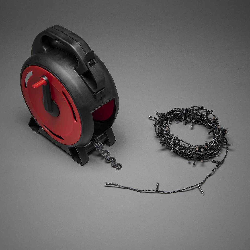 Enrouleur De Câble amber 13m Noir De Konstsmide - L'enrouleur de c&acirc;ble intelligent vous permet de d&eacute;rouler et d'enrouler facilement la guirlande lumineuse sans aucun c&acirc;ble emm&ecirc;l&eacute;, ce qui vous fait gagner du temps et vous &eacute;vite des tracas.