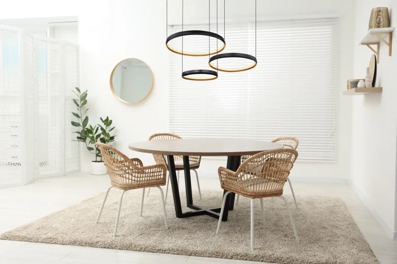 Halli Noir De Globo Lighting - LED-panelerna erbjuder flexibel belysning med justerbar f&auml;rgtemperatur fr&aring;n varmt vitt (2700K) till kallt vitt (6000K) och kan dimras samt fixeras i &ouml;nskat ljusl&auml;ge.