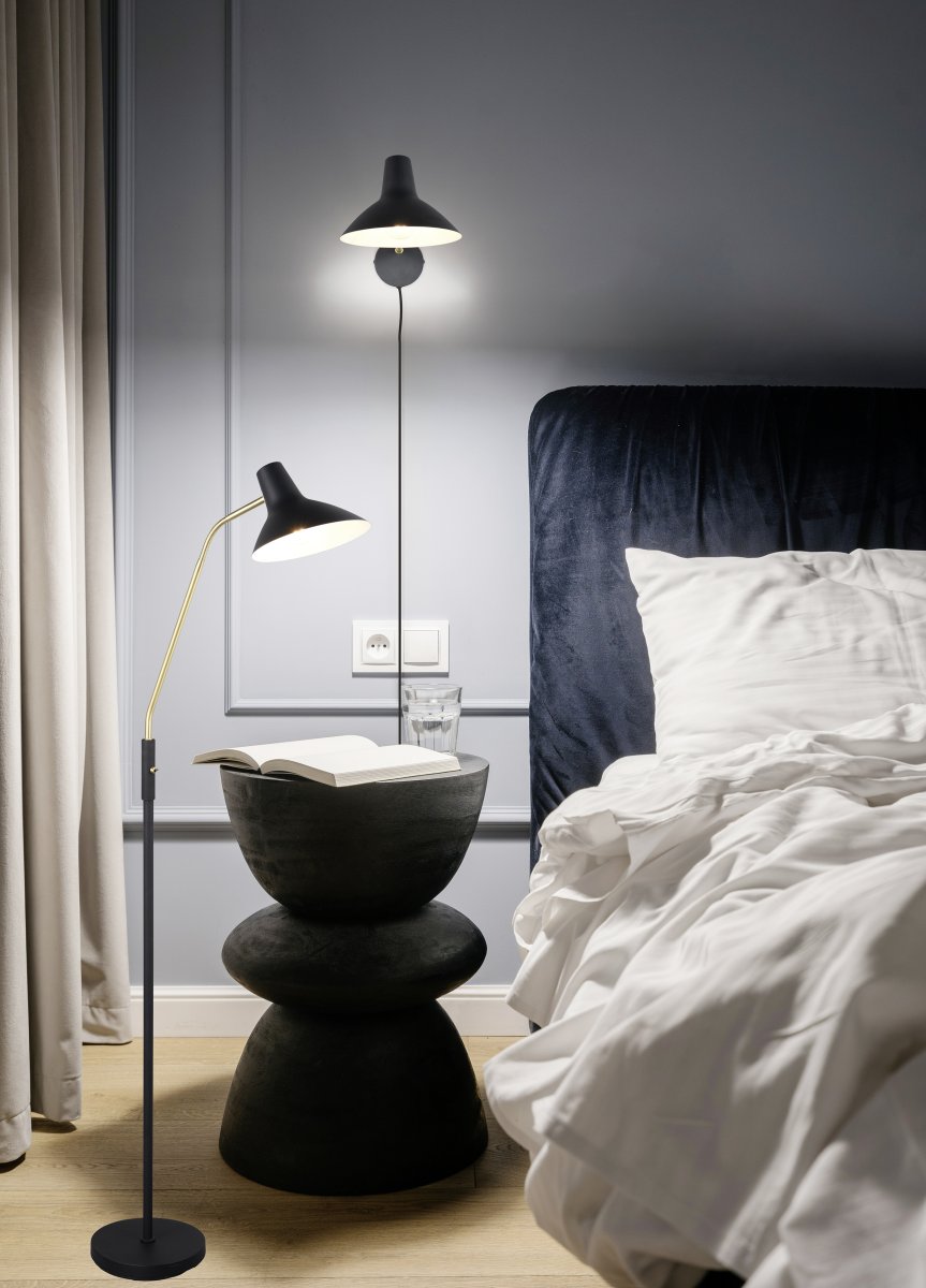 Traveller Noir lampadaire De Trio Lighting - 