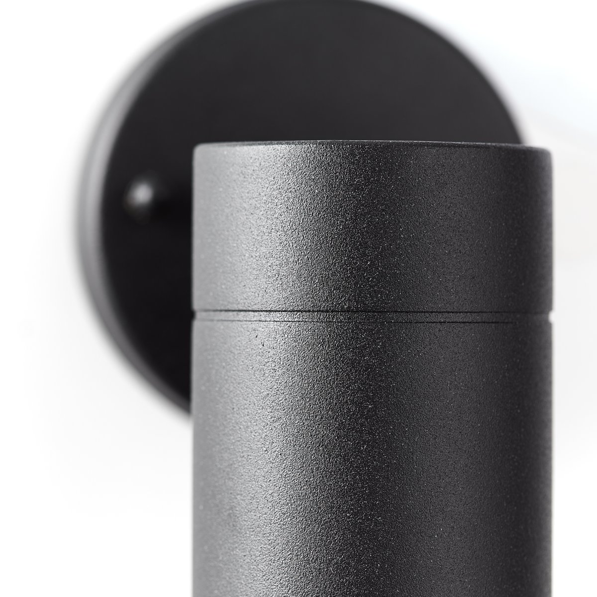 Jandy Noir lampe d’extérieur De Brilliant - Ce spot mural fournit une lumière accueillante et est parfait comme éclairage de chemin ou comme accent décoratif dans le jardin.