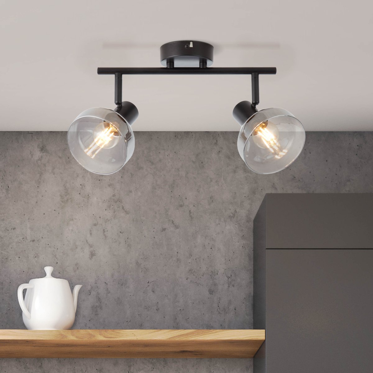 Reflekt 2 Noir mat spot De Brilliant - Spot réfléchissant pour plafond et mur, fournit une lumière directionnelle et peut être facilement ajusté pour éclairer des zones spécifiques.