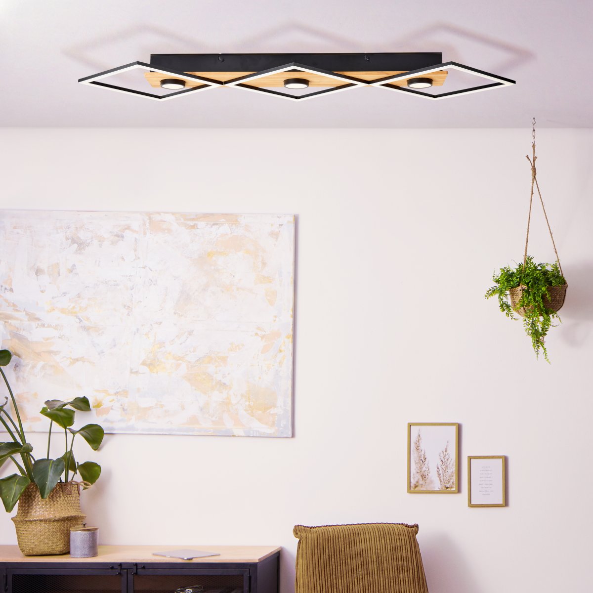Woodbridge 106cm Bois plafonnier De Brilliant - La lumi&egrave;re est &eacute;quip&eacute;e d'un variateur &agrave; 3 niveaux, qui est contr&ocirc;l&eacute; via un interrupteur mural standard, permettant un r&eacute;glage pratique de la luminosit&eacute; selon les besoins.