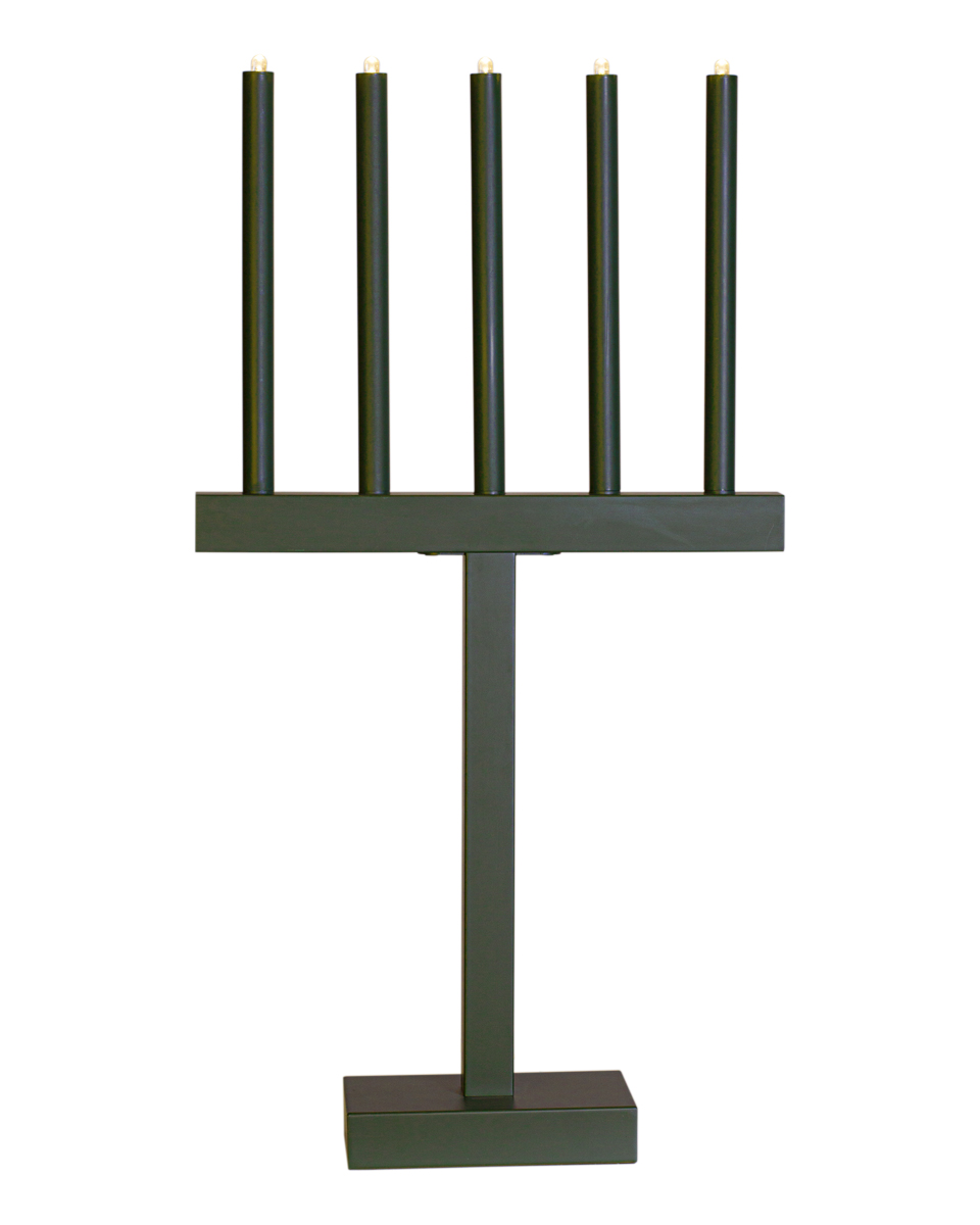 Glimmer Vert foncé De By Rydéns - Cet &eacute;l&eacute;gant chandelier en m&eacute;tal mesure fi&egrave;rement 74,5 cm de haut et 40,5 cm de long, ce qui en fait un accroche-regard impressionnant dans votre maison ce No&euml;l.