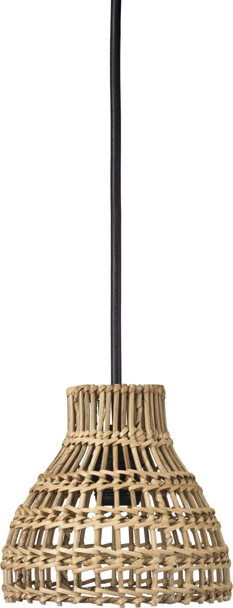 Sarah Ø18 Nature suspension De PR Home - &Eacute;tant un mat&eacute;riau naturel, il pousse mieux sous un toit, dans une pi&egrave;ce vitr&eacute;e ou &agrave; l&rsquo;int&eacute;rieur.