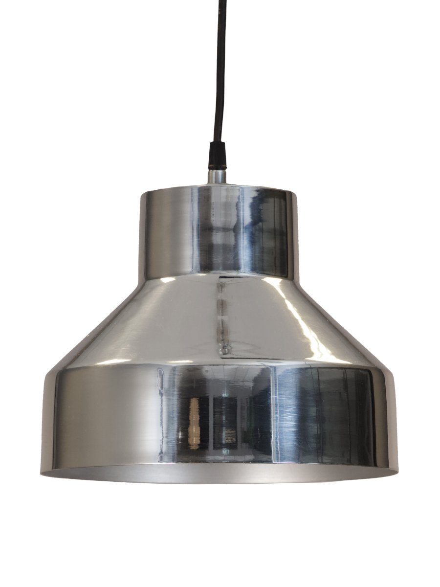 Solo Ø26 Chrome suspension De PR Home - Solo est une petite suspension en m&eacute;tal au design minimaliste.