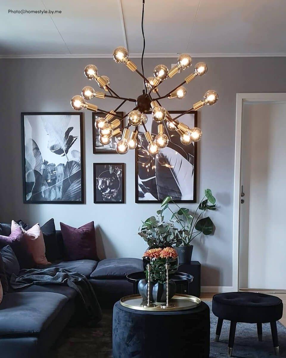 Heroes Ø80 Noir suspension De By Rydéns - Cette abondance d'ampoules cr&eacute;e une lumi&egrave;re chaleureuse et agr&eacute;able dans la pi&egrave;ce.