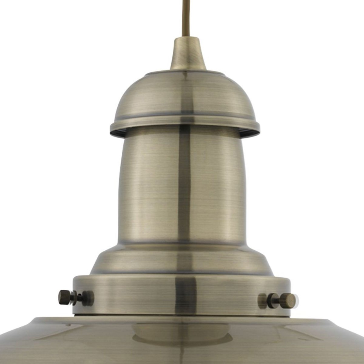 Fisherman Ø32 Laiton antique suspension De Searchlight - La belle finition en laiton antique, les bords arrondis doux et le grand abat-jour en verre transparent rehausseront votre salle à manger ou illumineront votre couloir tout en ajoutant une touche de design rétro à votre intérieur.