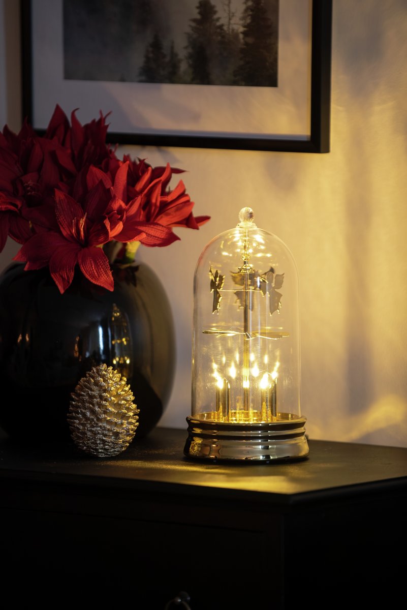 Lanterne Avec Carrousel D’Anges Or De Konstsmide - Il est recommand&eacute; de le placer sur le bureau dans le couloir ou sur la table d'appoint dans le salon pour rehausser l'ambiance de No&euml;l dans la maison.