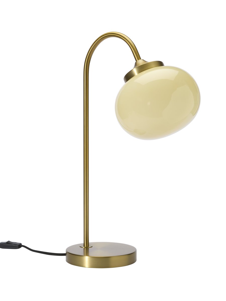 Elsy 50cm Laiton brossé lampe de table De PR Home - Son pied incurv&eacute; lui donne une apparence douce et harmonieuse et s'int&egrave;gre parfaitement sur une table d'appoint, une table de chevet ou un bureau.