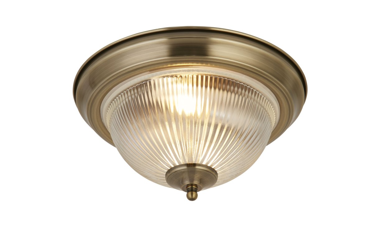 American Diner Ø30 Laiton antique lampe de salle de bain De Searchlight - Le design intemporel de la lampe s'int&egrave;gre parfaitement dans les environnements traditionnels et ajoute une touche d'&eacute;l&eacute;gance &agrave; votre salle de bain.