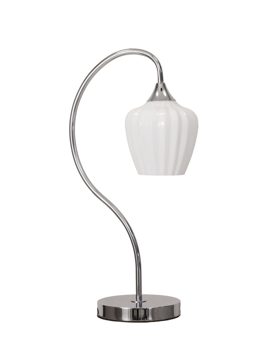 Amalfi 50cm Blanc lampe de table De PR Home - L'abat-jour en maille diffuse une lumière agréable, faisant d'Amalfi une lampe de table décorative idéale pour une table d'appoint, un bureau ou une table de chevet.