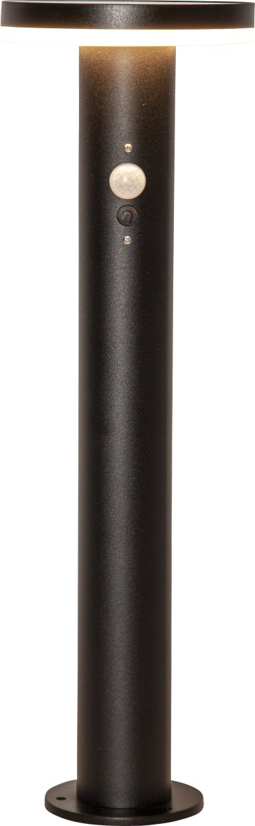 Valletta Noir lampe solaire De Star Trading - En appuyant sur&aring; une troisième fois Avec "ON" vous obtenez la fonction qui fournit 800 lumens pendant environ 45 secondes puis tombe à 60 lumens jusqu'à ce que le PIR soit activé.