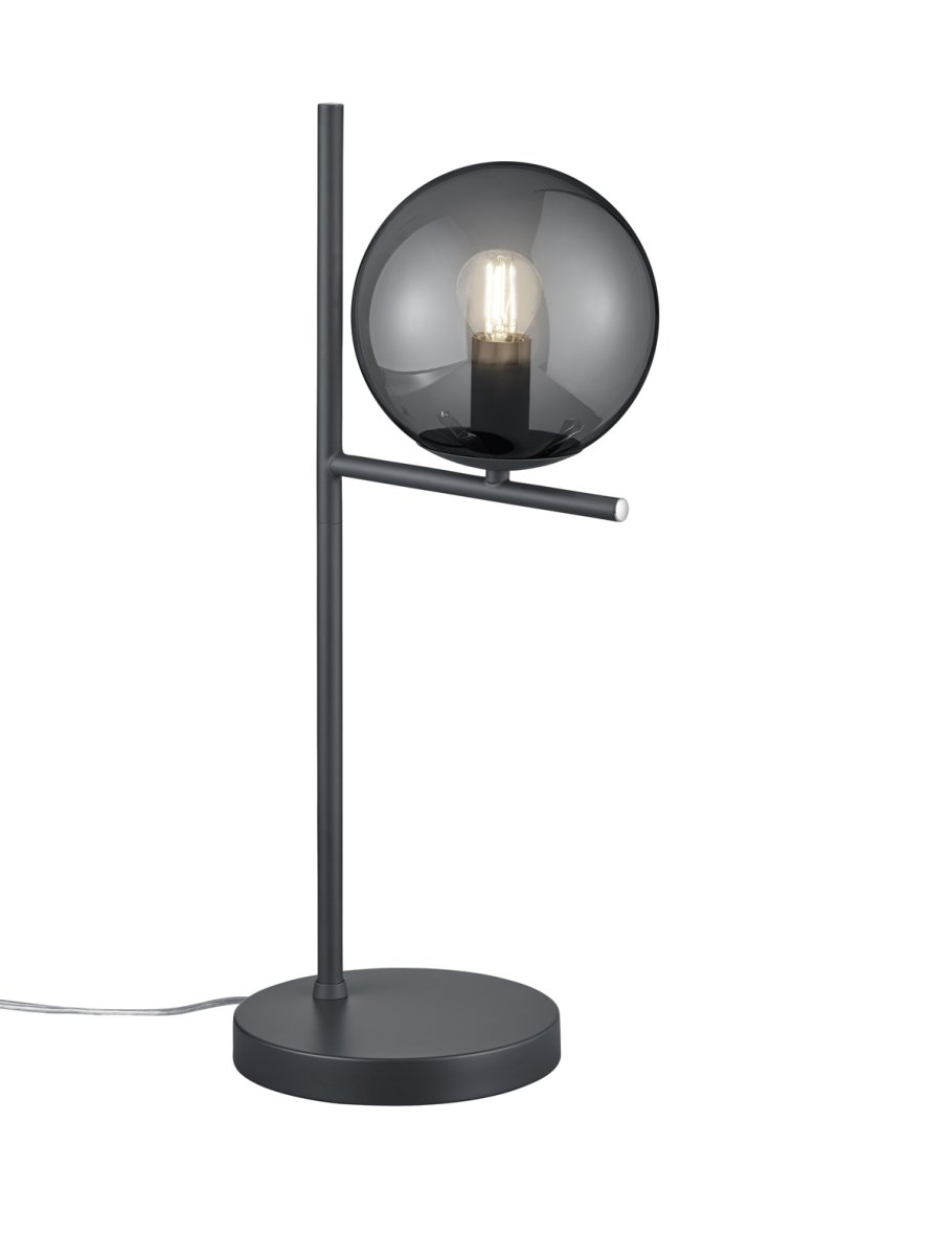 Pure 52cm Couleur fumée lampe de table De Trio Lighting - La combinaison de couleurs du noir mat avec du verre fumé est intemporelle et s'adapte parfaitement à tous les styles de vie.