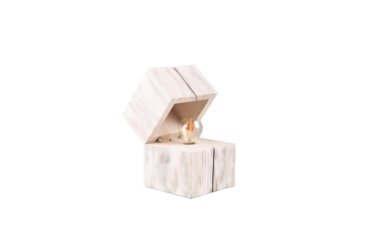Treasure 16cm Blanc lampe de table De Trio Lighting - Un interrupteur de porte allume automatiquement la lampe lorsque le couvercle est ouvert et reste allum&eacute;.