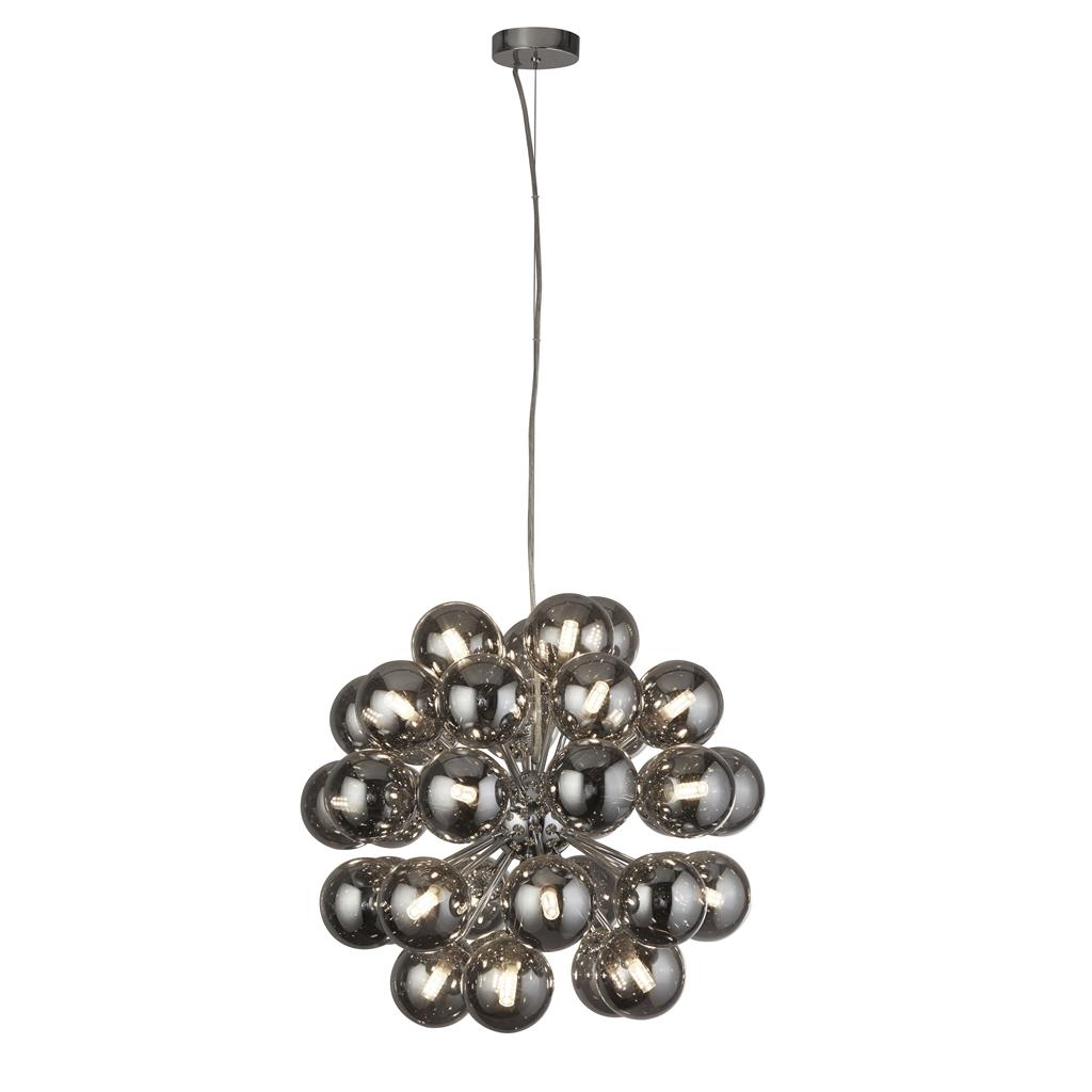 Berry Ø50 Couleur fumée suspension De Searchlight - Berry est un plafonnier qui prend vraiment de la place &ndash; avec un total de 27 sources lumineuses, entour&eacute;es de d&ocirc;mes en verre couleur fum&eacute;e dans un style moderne et minimaliste, il est garanti d'&ecirc;tre un accroche-regard dans n'importe quelle pi&egrave;ce.