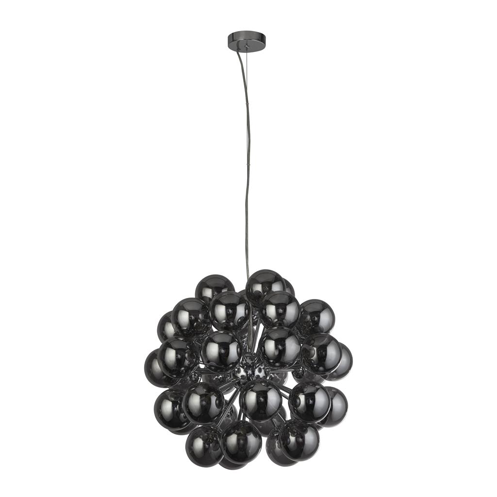 Berry Ø50 Couleur fumée suspension De Searchlight - Berry est un plafonnier qui prend vraiment de la place &ndash; avec un total de 27 sources lumineuses, entour&eacute;es de d&ocirc;mes en verre couleur fum&eacute;e dans un style moderne et minimaliste, il est garanti d'&ecirc;tre un accroche-regard dans n'importe quelle pi&egrave;ce.