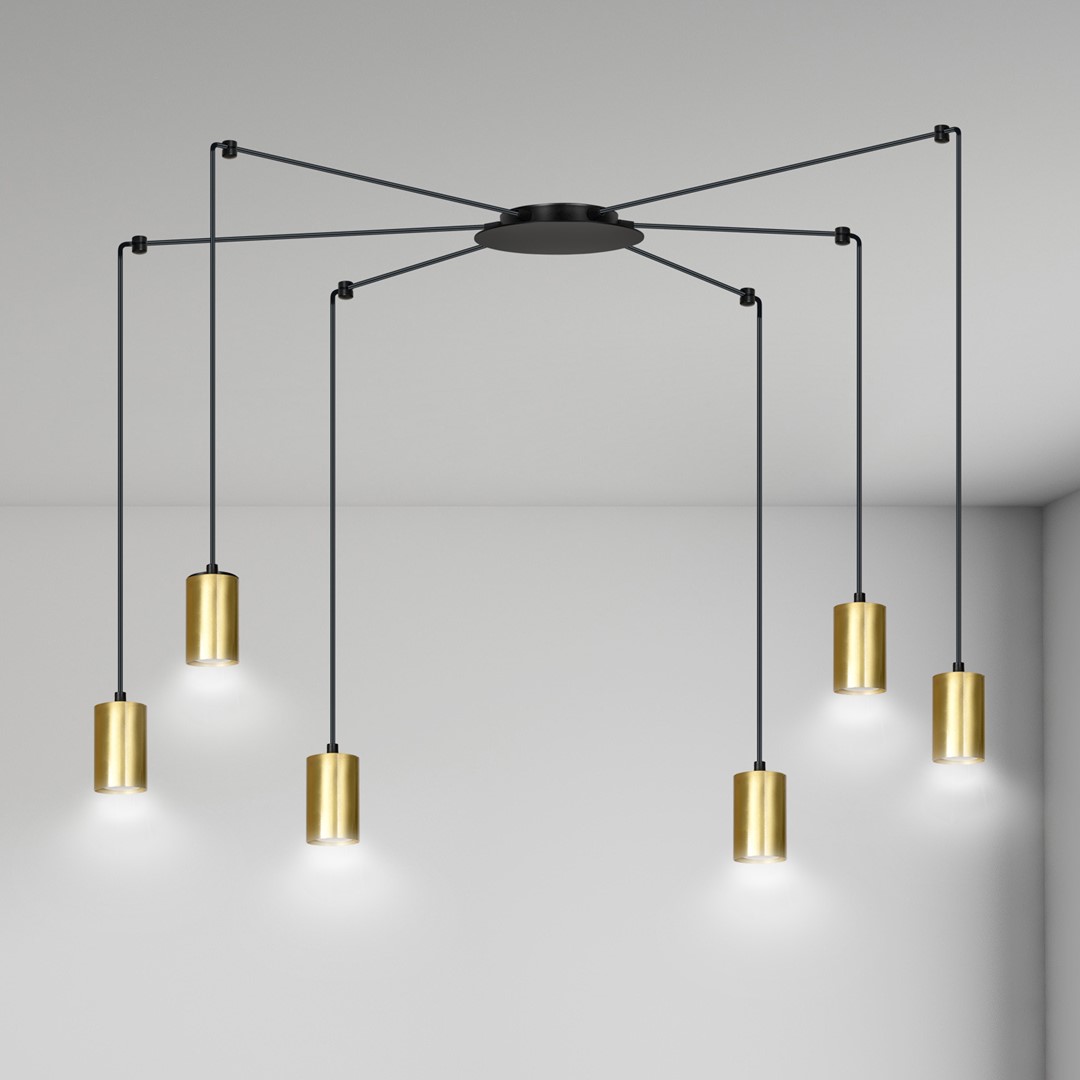 Traker 6 Or suspension De Emibig Lighting - Il est parfait pour les espaces loft élevés, mettant magnifiquement en valeur leur caractère moderne tout en offrant un bel éclairage.