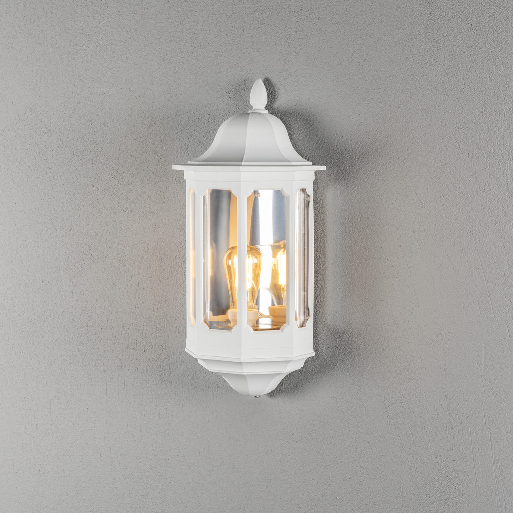 Pallas Blanc lampe d’extérieur De Konstsmide - La construction robuste de la lampe est conçue pour résister à toutes les conditions météorologiques, ce qui en fait un choix durable et fiable pour votre mur extérieur.