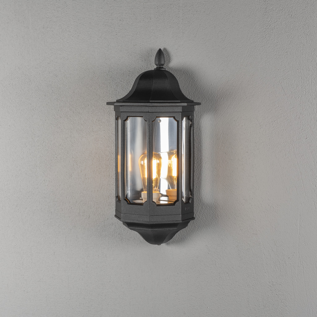 Pallas Noir lampe d’extérieur De Konstsmide - La construction robuste de la lampe est conçue pour résister à toutes les conditions météorologiques, ce qui en fait un choix durable et fiable pour votre mur extérieur.
